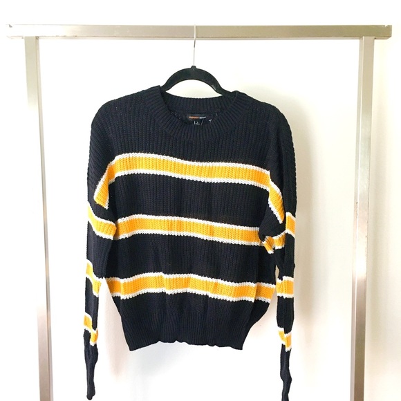 🆕 LAST ONE!! Stripe Knit Sweater - Picture 4 of 4